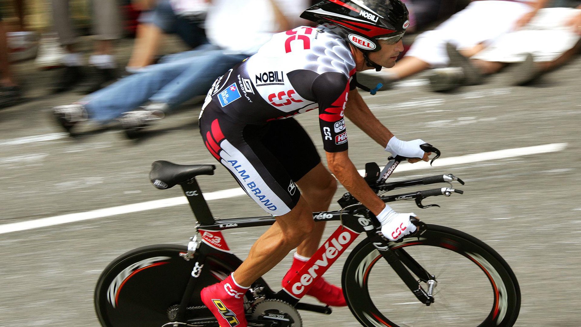 国王阵容深度成西部黑马,国王队打法